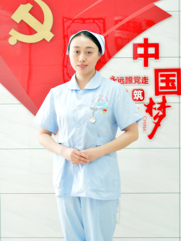 邱倩倩_副本.jpg 邱倩倩_副本.jpg