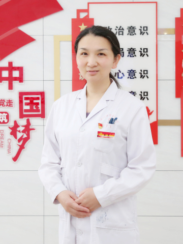 黄昊_副本.jpg 黄昊_副本.jpg